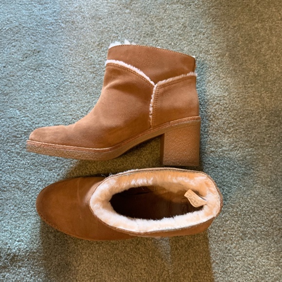 Classy UGG Booties - Picture 5 of 5